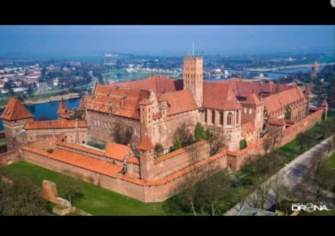 Apartament Przy Ratuszu Malbork Luaran gambar